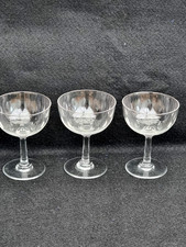 3 Victorian clear  Champagne