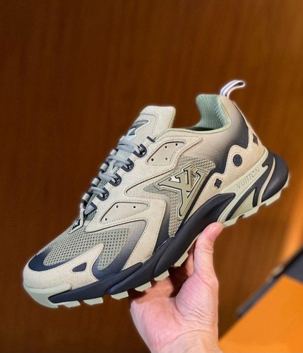 Tatic runners size 9 - tatic,