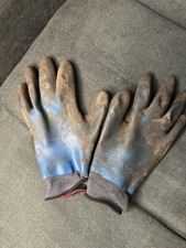 Very Well Worn Lads Work