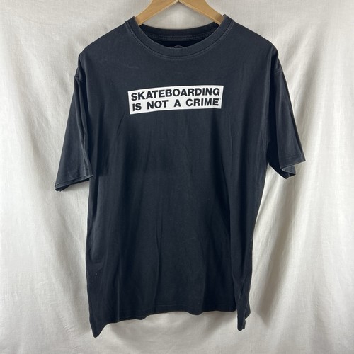Santa cruz skateboarding - santa, is