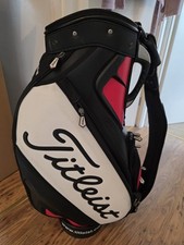 Titleist 9.5" Premium Staff Golf Bag as used by professional golfers