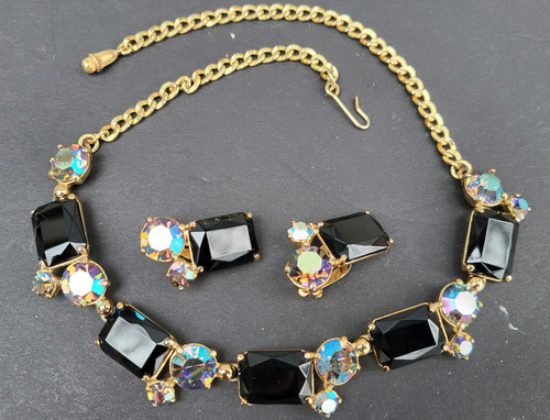 Schiaparelli necklace clip - schiaparelli,