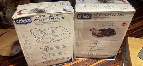 Two pack chicco keyfit car - chicco, 30