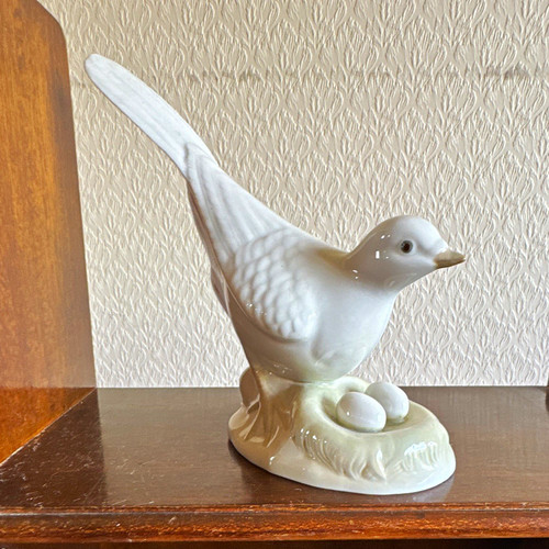 Immaculate ceramic bird - immaculate,