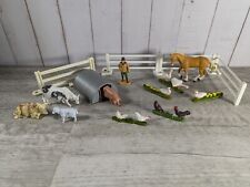 Vintage Farm Playset - BRITAINS With Deetail Metal Die Cast Pig Shelter 1984