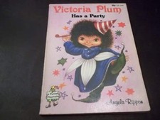 Victoria Plum goes house