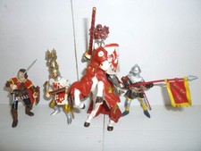 A selection of  complete Papo Medieval Knights- 3 foot and 1 mounted 