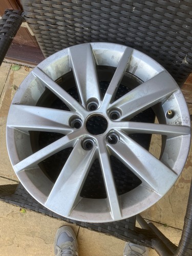 Alloy wheel volkswagen polo - alloy,