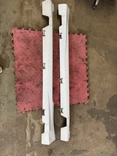 FORD FIESTA ST 180 MK7 MK7.5 3 DOOR white  SIDE SKIRTS