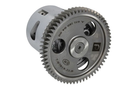 Oil pump fits mercedes - mercedes, a