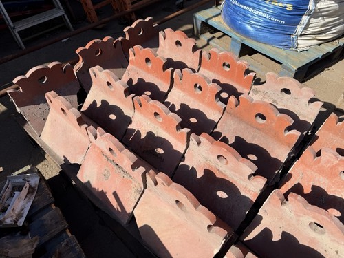 Decorative terracotta ridge - terracotta,