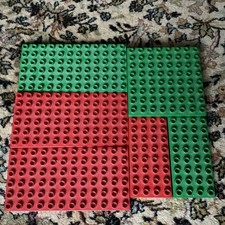 Duplo red and green base plate/boards, bundle of 6 - used