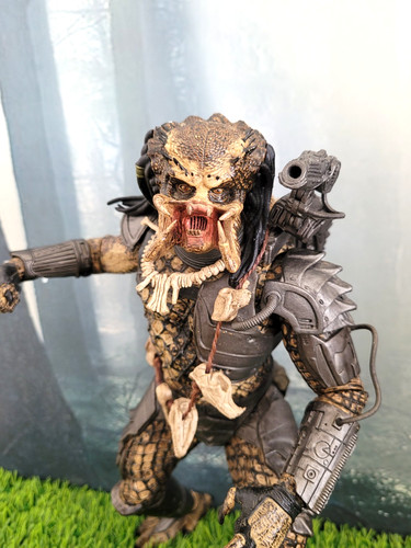 Mcfarlane predator action - predator,
