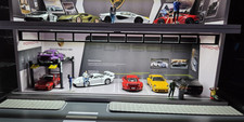 1:64 Porsche Garage Diorama