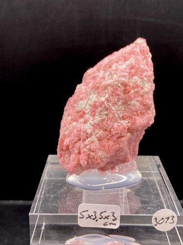 Thulite crystals leksvik - crystals,