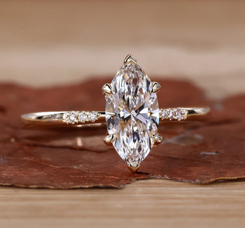 Diamond ring gold - lab, grown