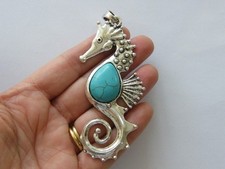 1 Seahorse pendant blue