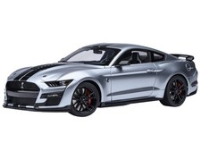 FORD MUSTANG SHELBY GT500