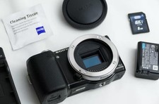 Sony NEX-5N Digital Camera