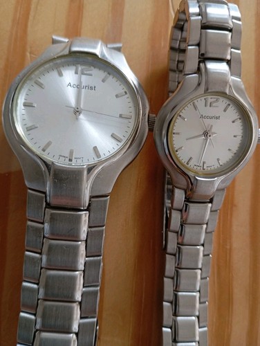 Pair men and women - of, women's