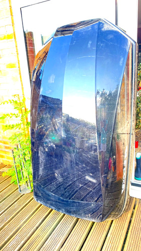 Gloss black exodus roof box - exodus,