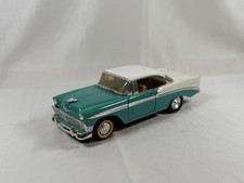 Road Legends 1/18 Scale Die Cast Model Chevrolet Bel Air - Green & White
