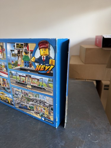 Lego city 60050 train - city, station