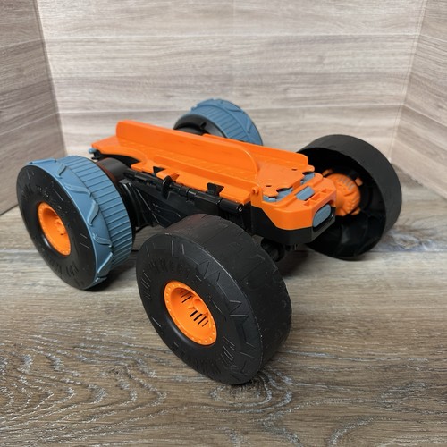 Hot wheels monster trucks - hot,