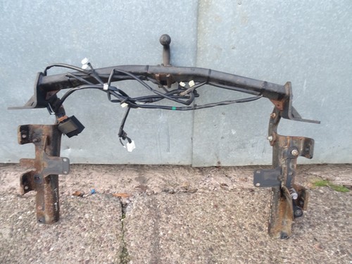 Toyota rav4 xa40 mk4 tow - toyota,