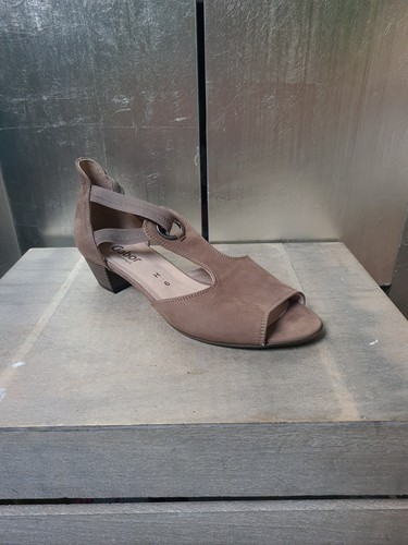 Mint condition gabor - mint, sandals