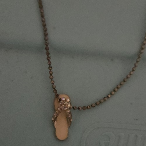 Vintage avon gold tone flip - gold,