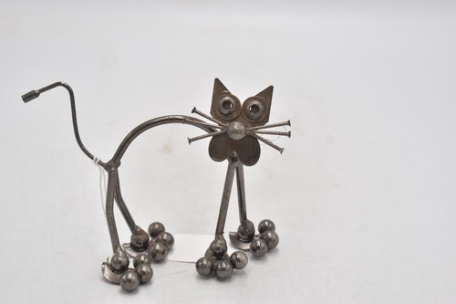 Recycled scrap metal cat - metal,