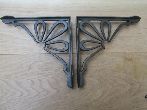 Shelf brackets cast - brackets,