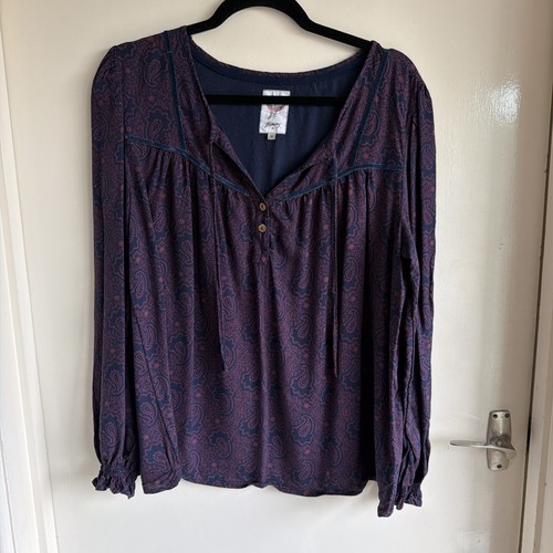 Burgundy blue paisley - burgundy,
