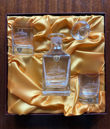 Burns crystal nightcap qe2 - burns,