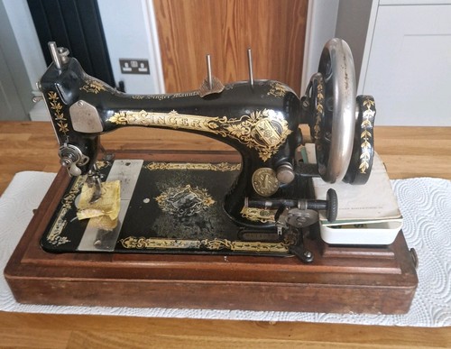 Vintage singer hand crank - singer, 66
