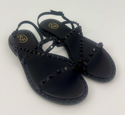 New ash peace studded - s,
