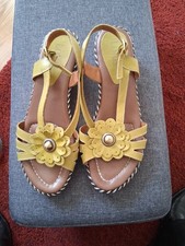 Green LOTUS sling Back small