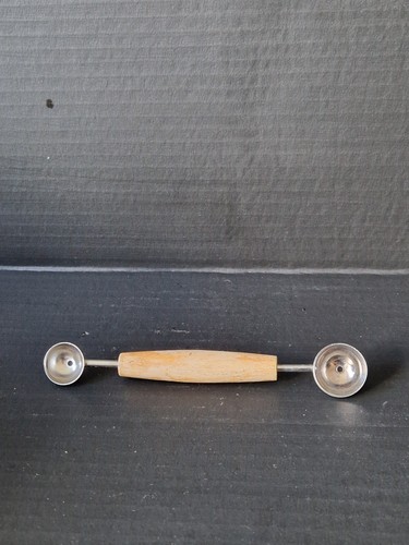 Vintage wooden handled melon - wooden,