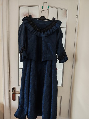 Victorian lady mrs lovatt - mrs,