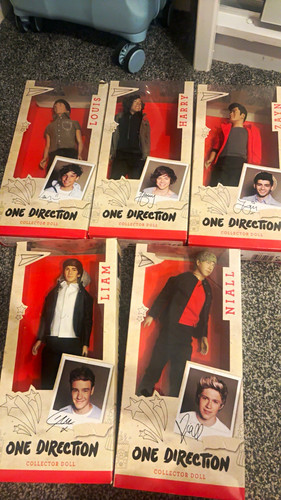 One direction collector - collector, doll