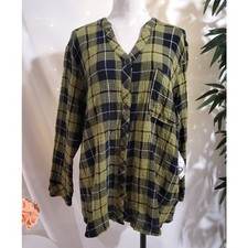 NWT Habitat Clothes to Live in