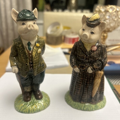 Beswick gentleman pig - &, lady