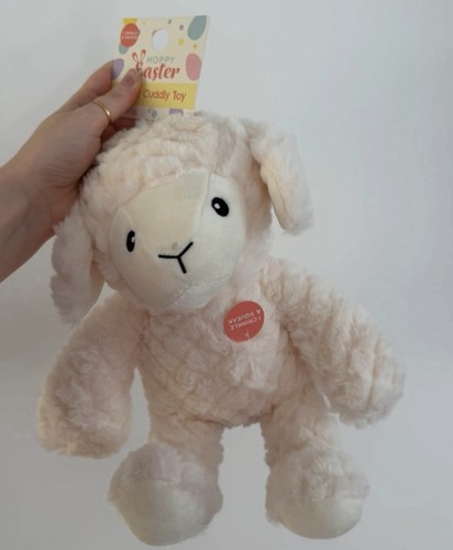 Dog toy cream - lamb,