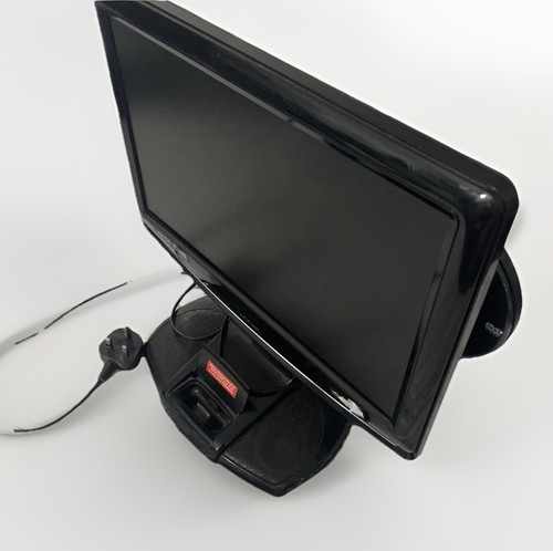 Logik lcd dvd combo - 17”,