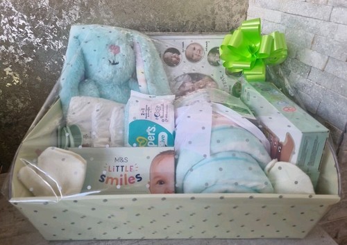 Unisex baby shower hamper