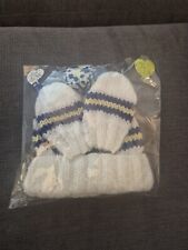 Hand Knitted baby hat , Leeds United FC Pom Pom Hat And Mitts 0 To 3 Months