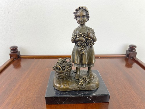 Bronze sculpture girl with - bronze,