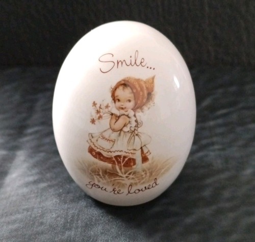 Gretchen stoneware smile you - stoneware,
