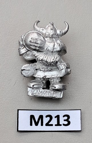 Dwarf flame cannon crew - dwarf,